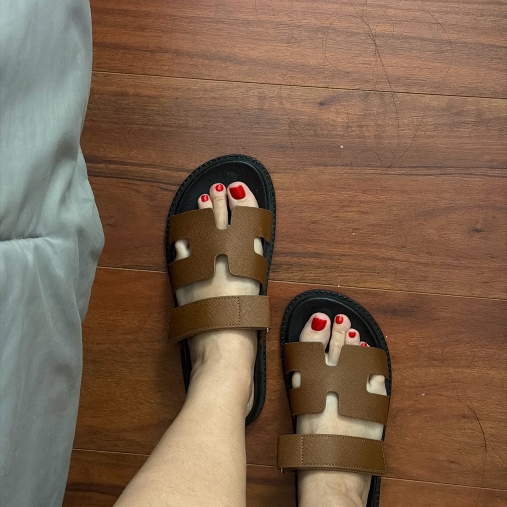 Women's Brown Slide Sandals with Wide Strap